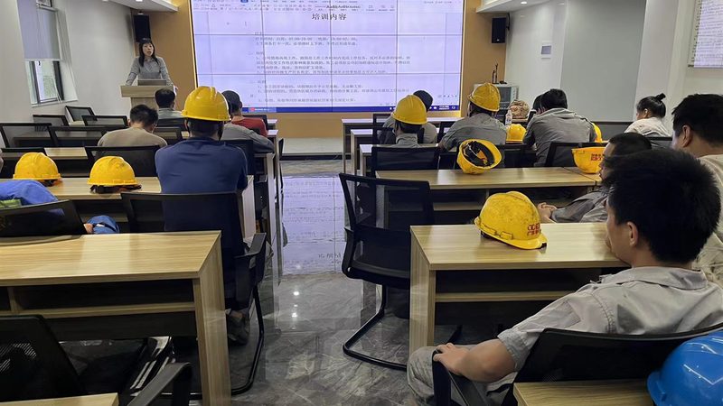 上海学历提升培训学校排名，如何选择适合自己的课程？**
