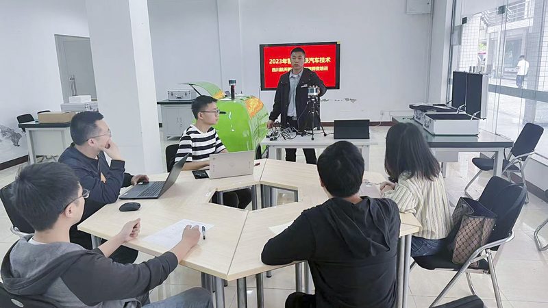 焊工培训：揭秘热门项目与职业发展路径**